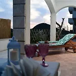 Wave N' Sea With A Private Pool Daire *