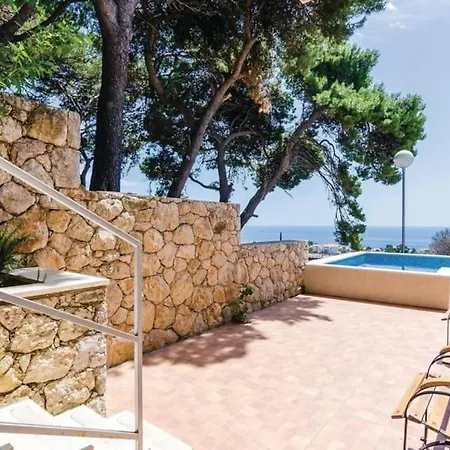 Wave N' Sea With A Private Pool Apartmán *