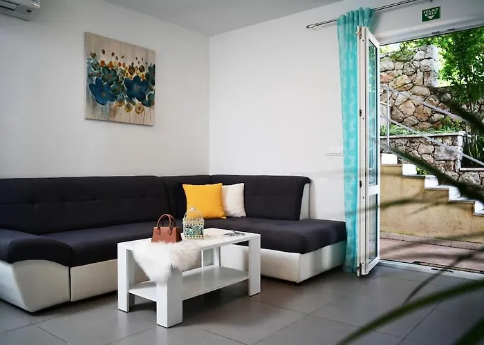 Wave N' Sea With A Private Pool * ドゥブロブニク