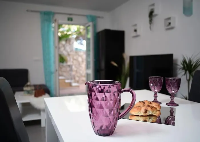 Wave N' Sea With A Private Pool *