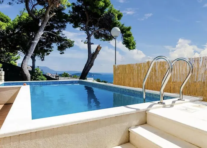 Wave N' Sea With A Private Pool アパート