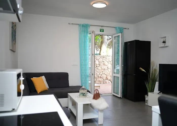 Wave N' Sea With A Private Pool Apartment Dubrovnik