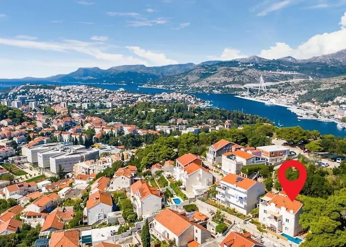 Wave N' Sea With A Private Pool * ドゥブロブニク