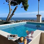 Wave N' Sea With A Private Pool Apartmán *