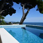 Wave N' Sea With A Private Pool Dubrovník
