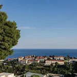 Wave N' Sea With A Private Pool *
