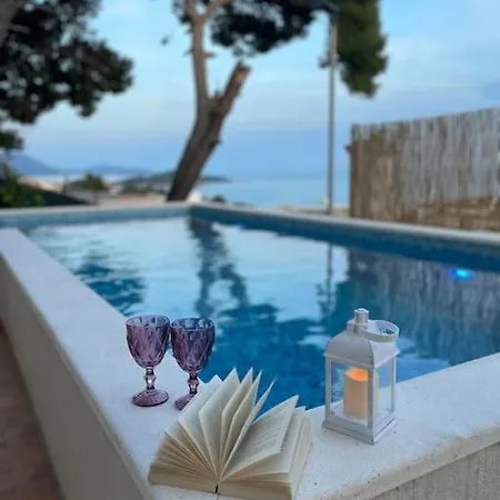 דירה Wave N' Sea With A Private Pool
